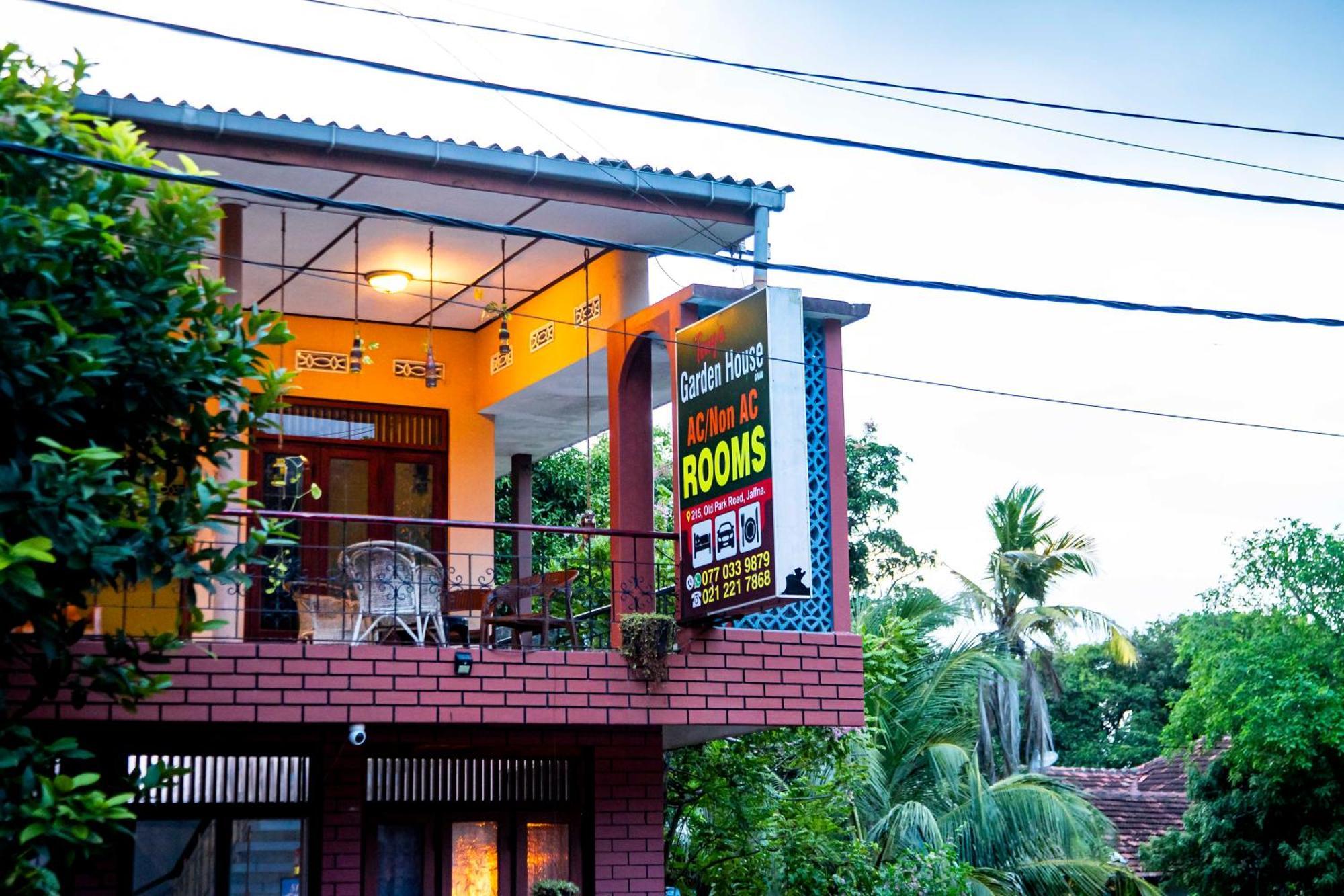Tony'S Garden House Back Packers Inn Jaffna Exterior photo