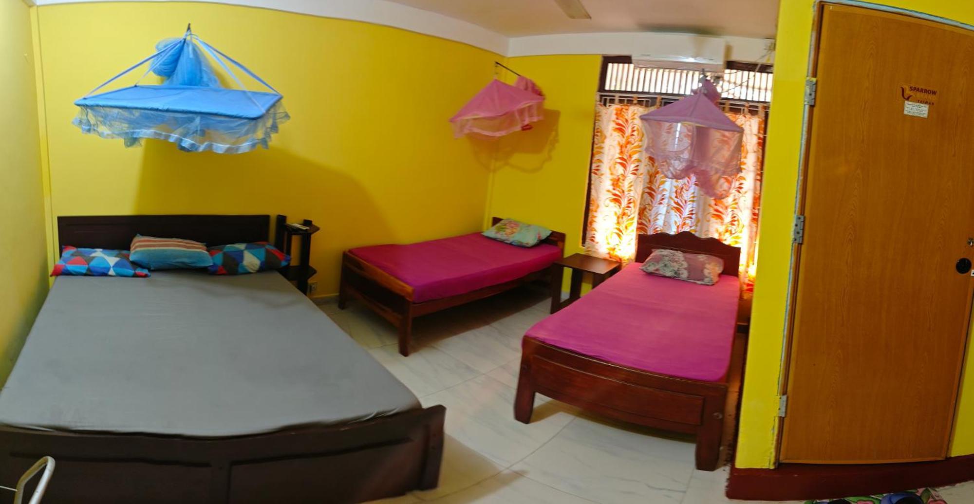Tony'S Garden House Back Packers Inn Jaffna Exterior photo
